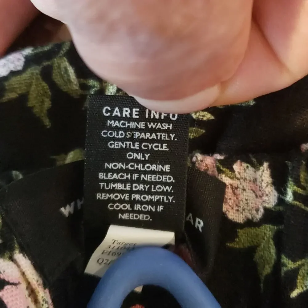 What When Wear 6 multi‎ colored shorts